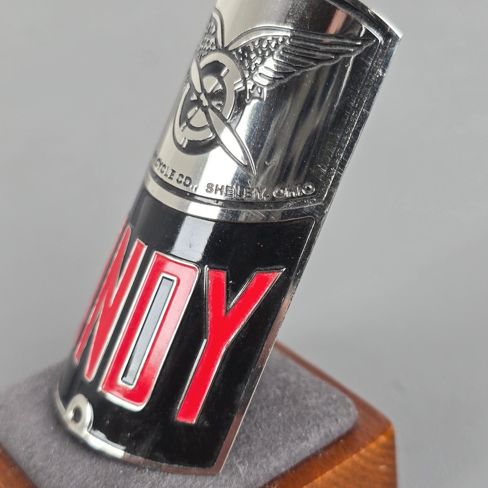 Shelby Cycle Co Lindy Bicycle Head Badge Chrome Black Red Winged Propeller READ - Picture 3 of 7